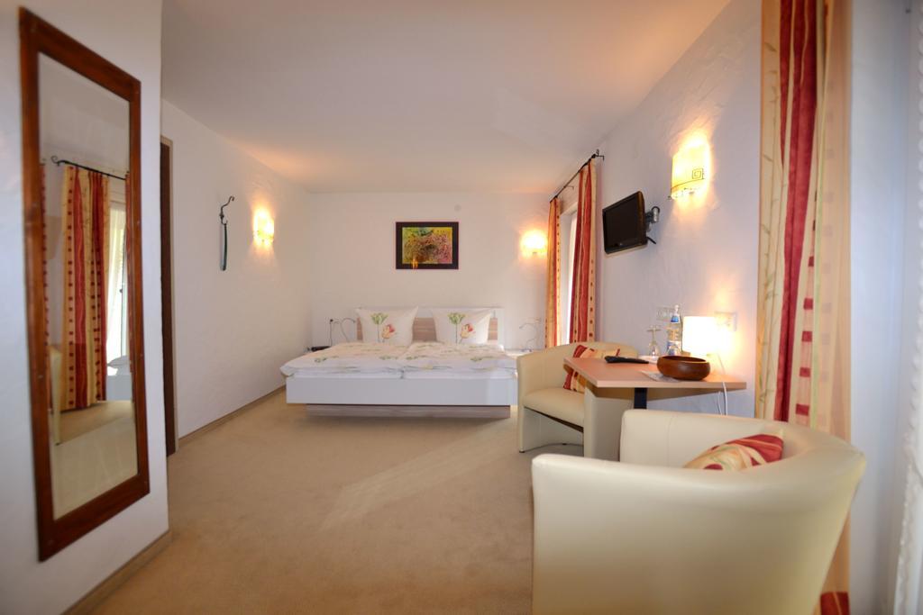 Arnica Hotel Todtnauberg Szoba fotó
